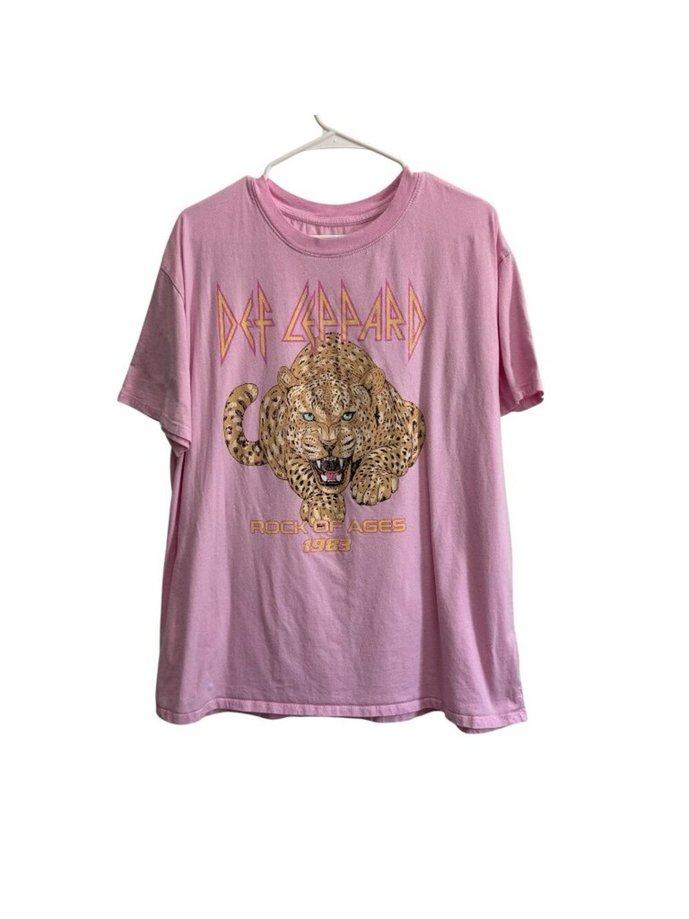 Def Leppard Rock of Ages 1983 Short Sleeve Tee T Shirt Large Pink